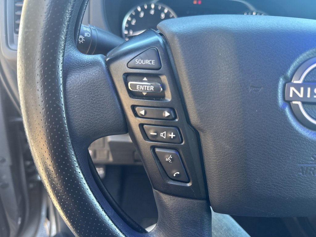 Used 2022 Nissan Frontier S image 12