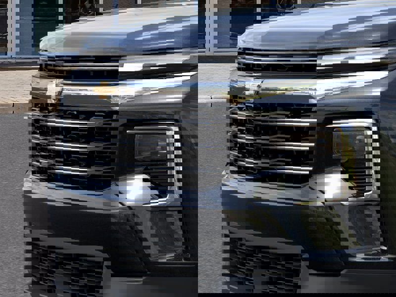 New 2026 Chevrolet Traverse LT w/ Sun and Wheel Package AWD/4WD image 13