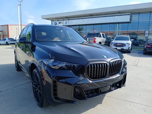 New 2026 BMW X5 xDrive40i w/ M Sport Package