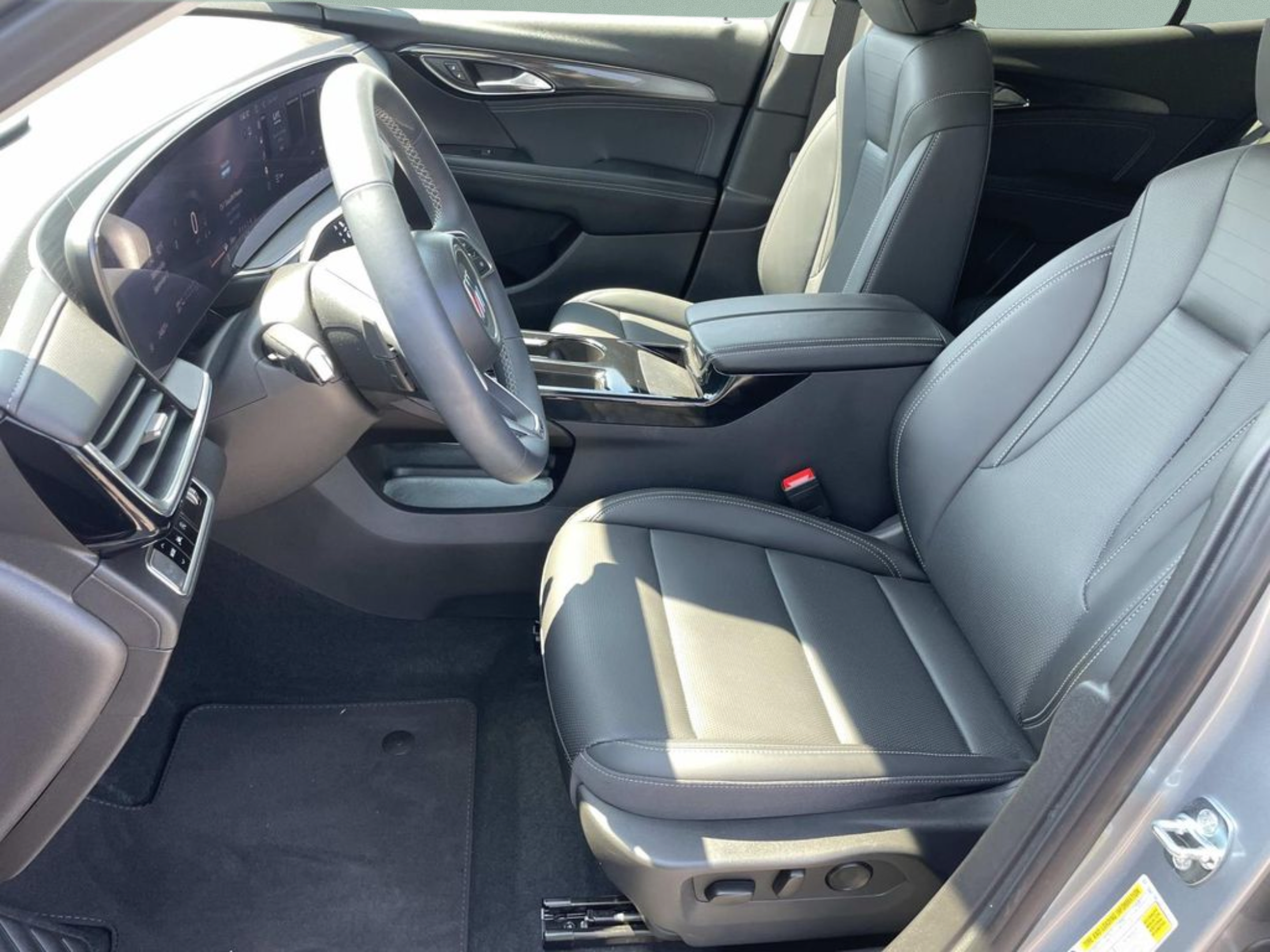 Used 2024 Buick Envision Preferred AWD/4WD image 21