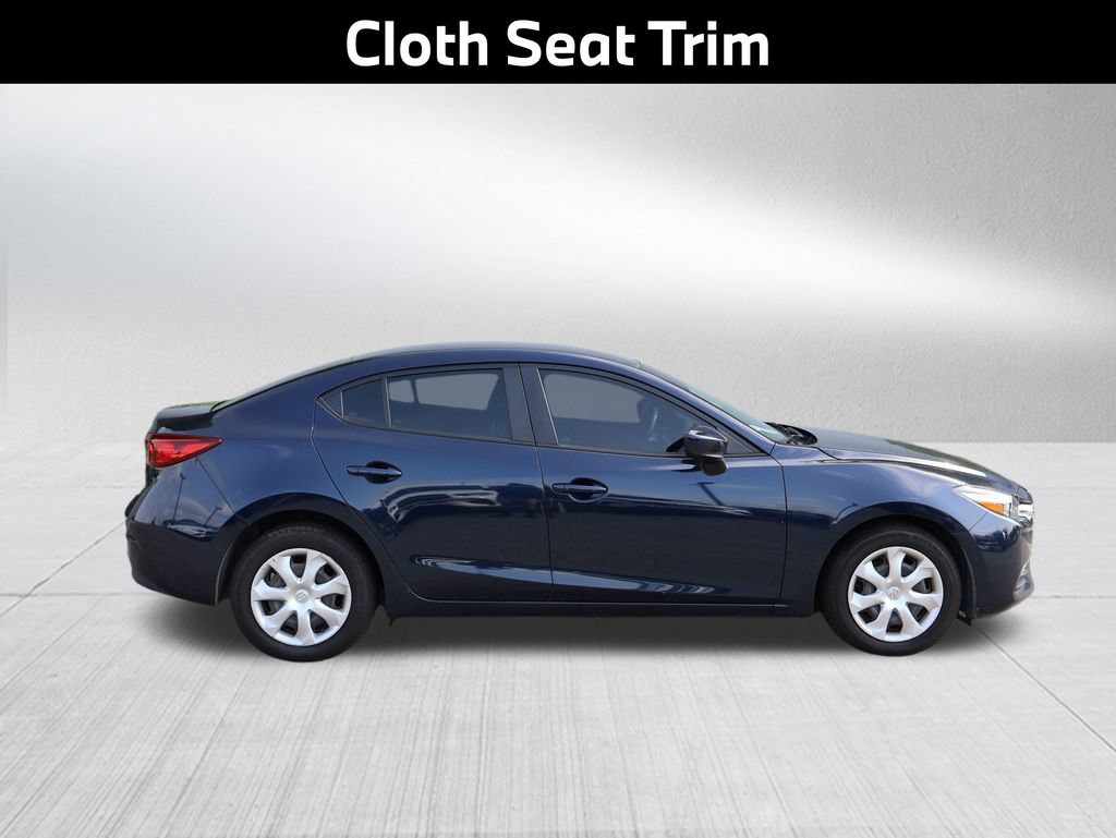 Used 2017 MAZDA MAZDA3 Sport FWD image 9
