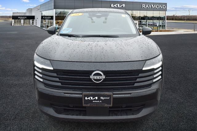 Used 2025 Nissan Kicks S image 8