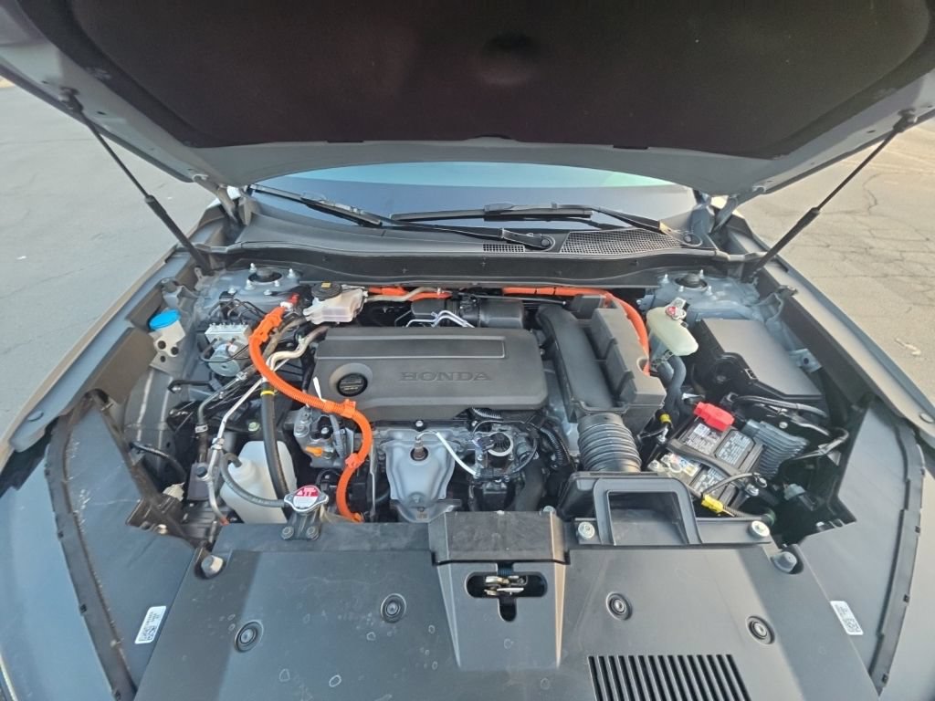 Used 2025 Honda CR-V Sport-L image 13