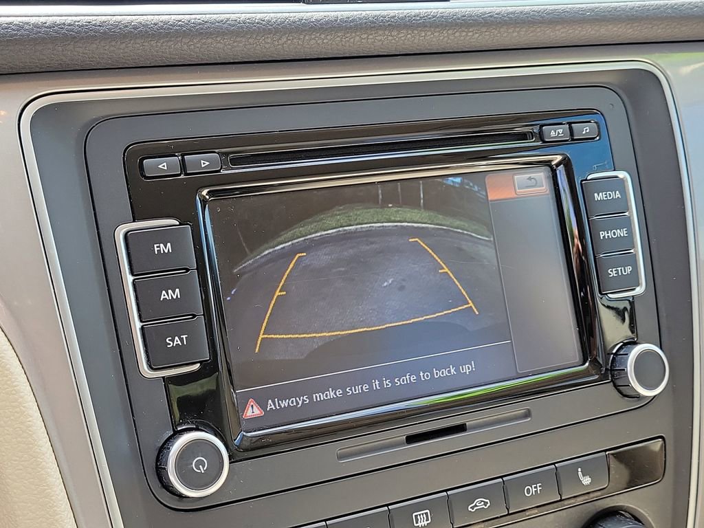 Used 2015 Volkswagen Passat 1.8T Limited Edition image 25