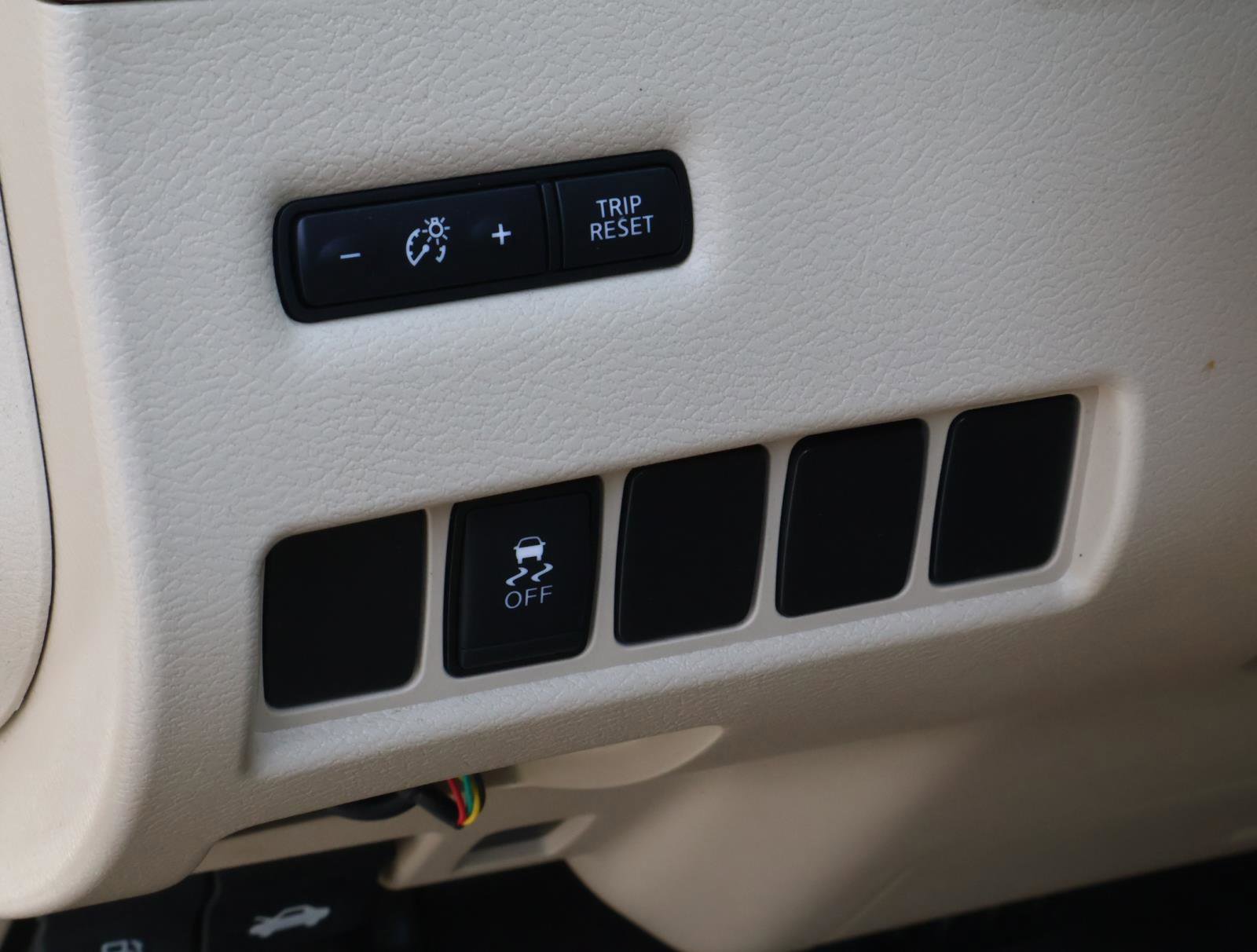 Used 2018 Nissan Murano SV FWD image 22