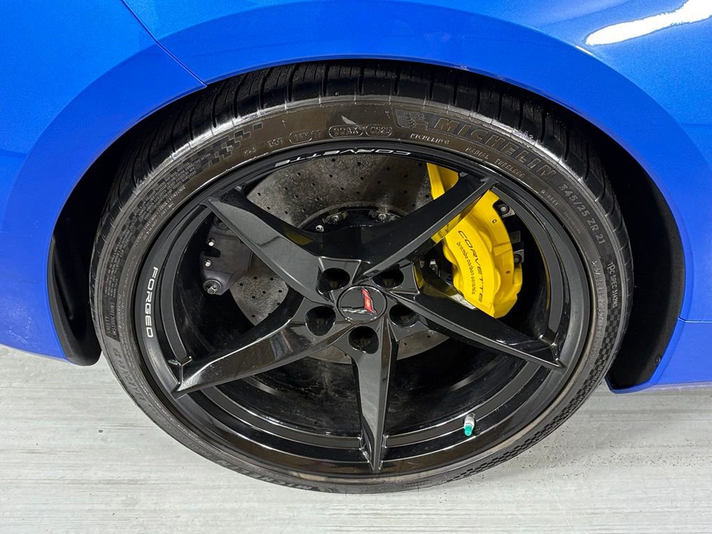 Used 2025 Chevrolet Corvette E-Ray AWD/4WD image 12