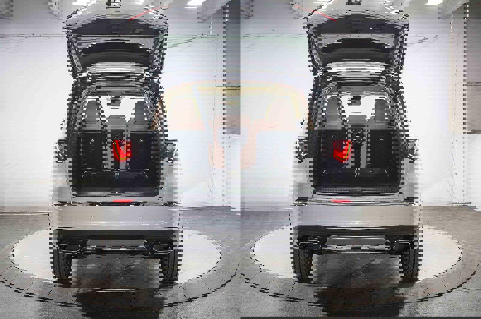 Used 2025 Acura MDX FWD w/ Technology Package image 31