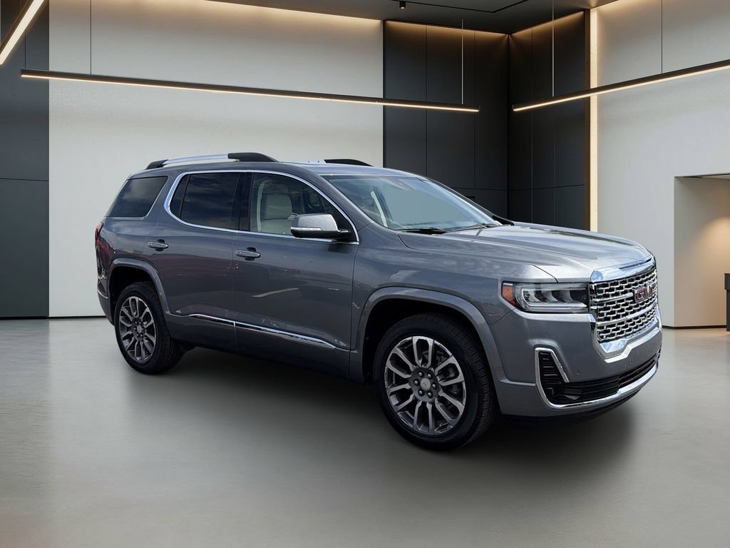 Used 2021 GMC Acadia Denali w/ Denali Technology Package FWD image 8