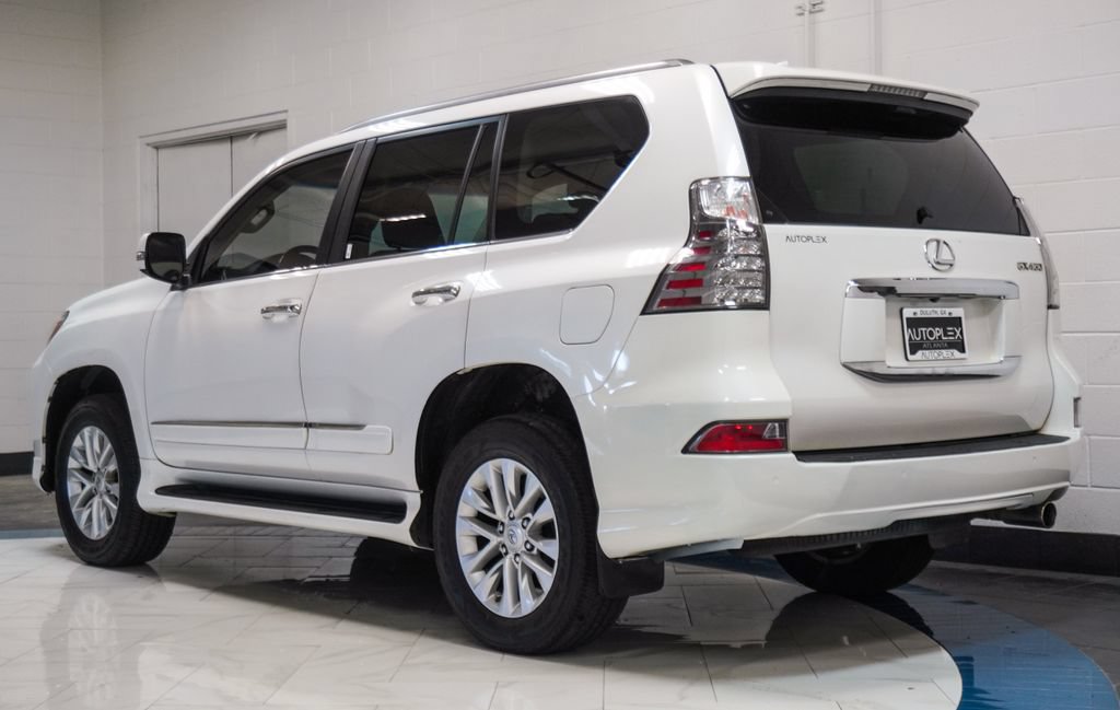 Used 2016 Lexus GX 460 w/ Premium Package AWD/4WD image 31