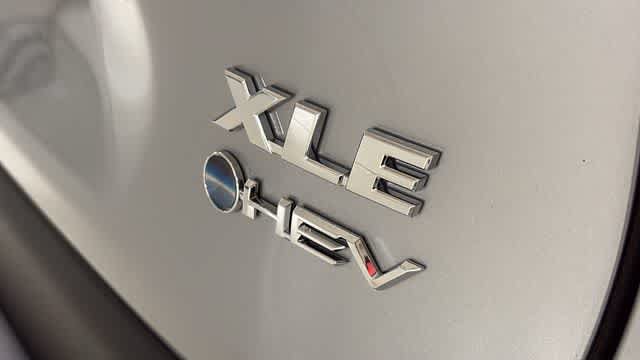 Used 2025 Toyota RAV4 XLE w/ Convenience Package AWD/4WD image 10