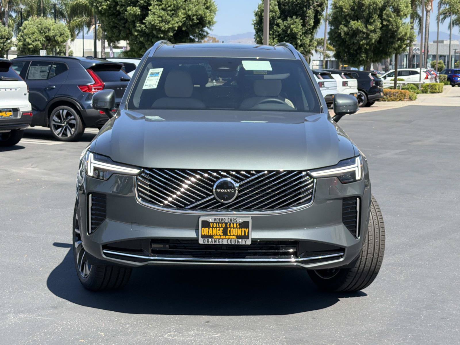 New 2027 Volvo XC90 B6 Bright AWD/4WD image 2