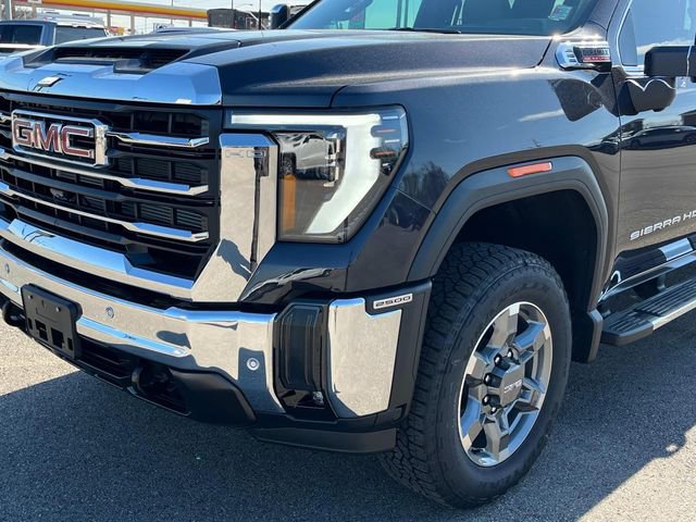 New 2025 GMC Sierra 2500 SLT w/ SLT Premium Package AWD/4WD image 10