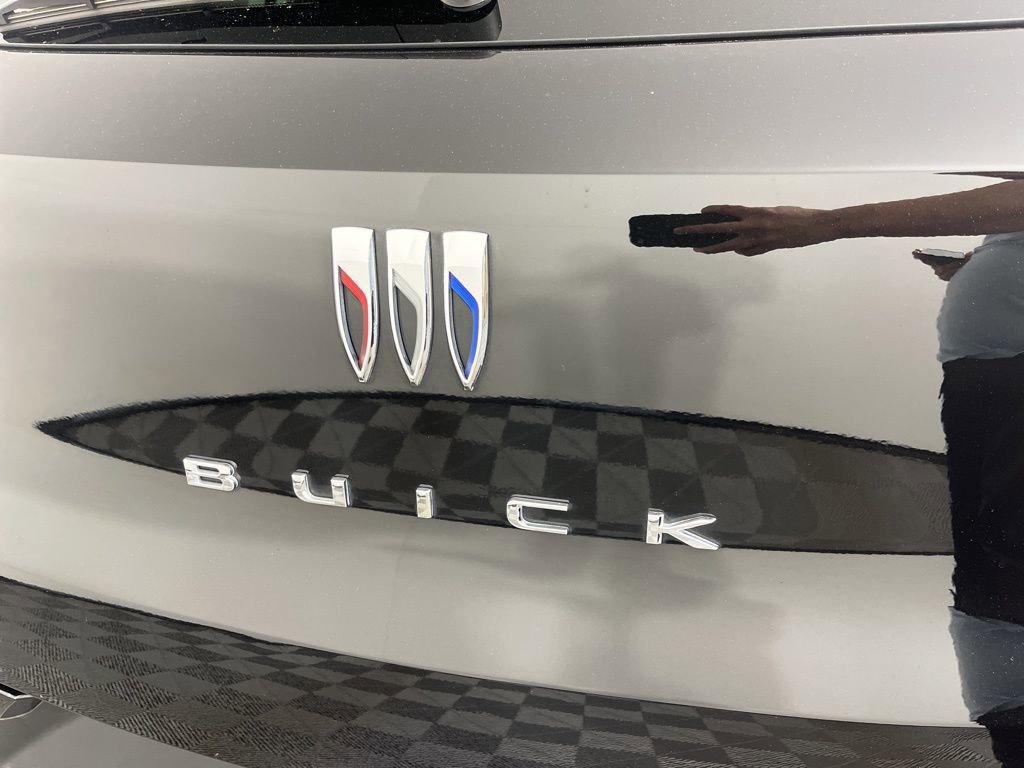 Certified 2025 Buick Encore GX Preferred image 3