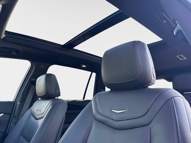 Certified 2023 Cadillac XT6 Premium Luxury w/ Technology Package AWD/4WD image 20