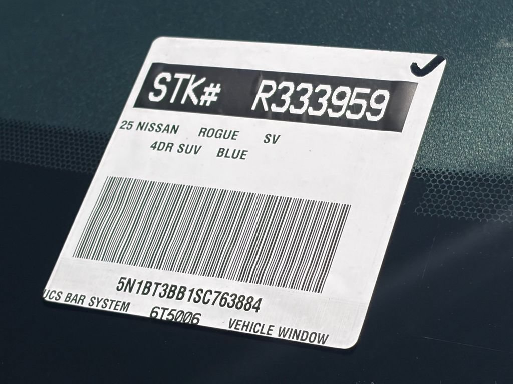 Used 2025 Nissan Rogue SV AWD/4WD image 40