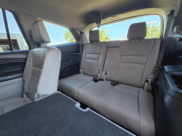 Used 2016 Honda Pilot Touring image 28