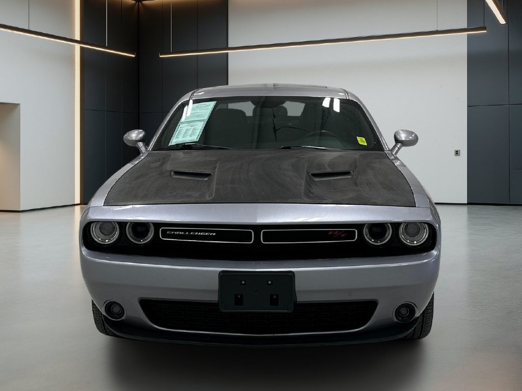 Used 2018 Dodge Challenger R/T Plus RWD image 9