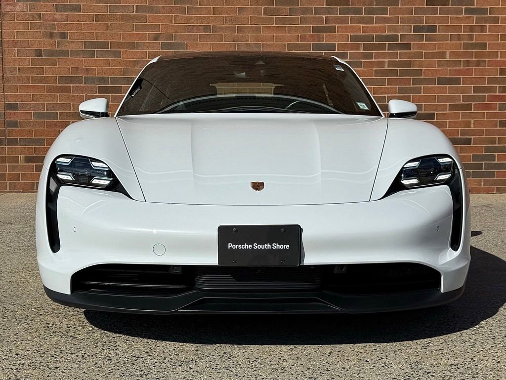 Certified 2024 Porsche Taycan image 10