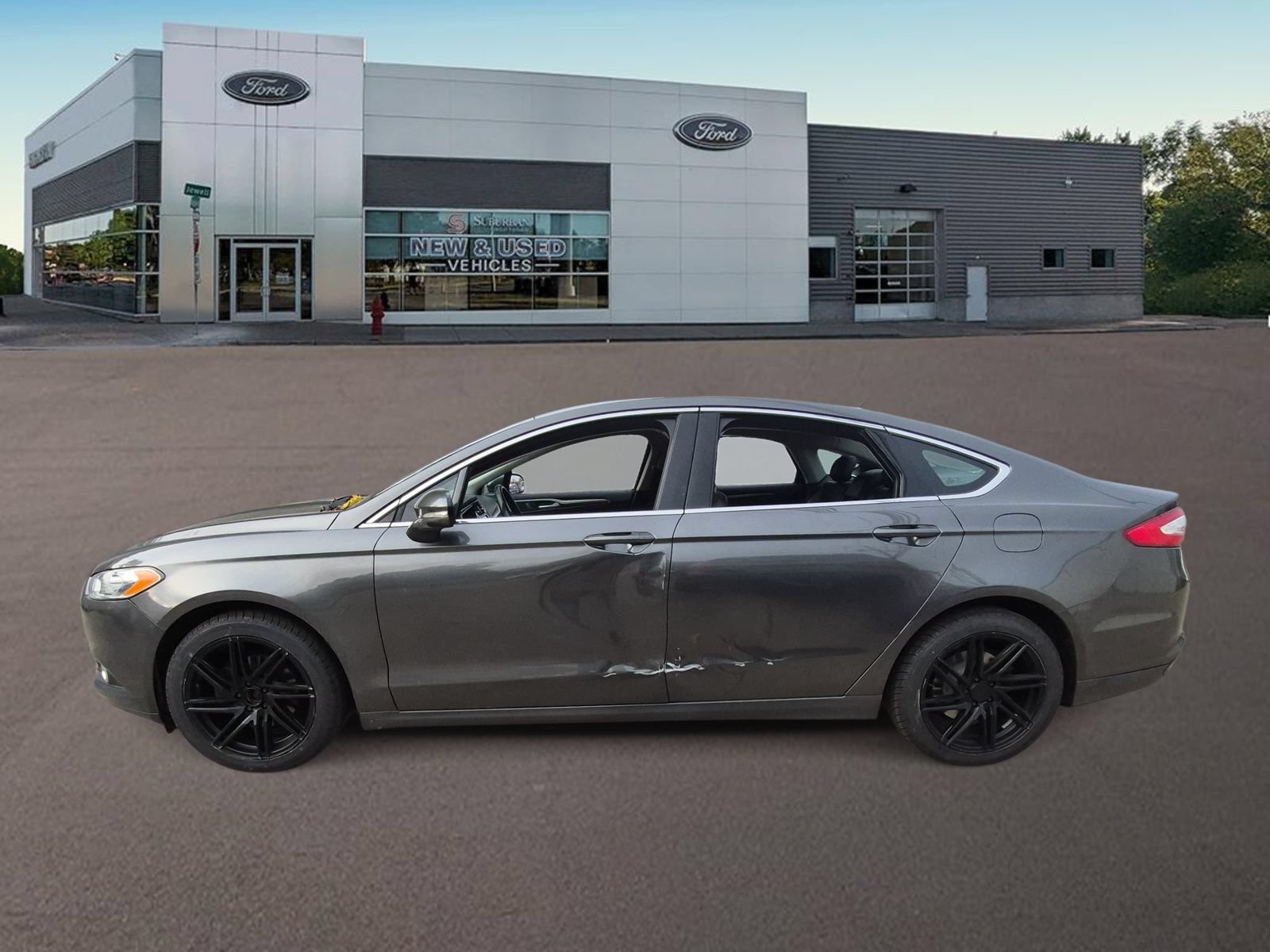 Used 2015 Ford Fusion SE w/ Equipment Group 202A FWD image 6