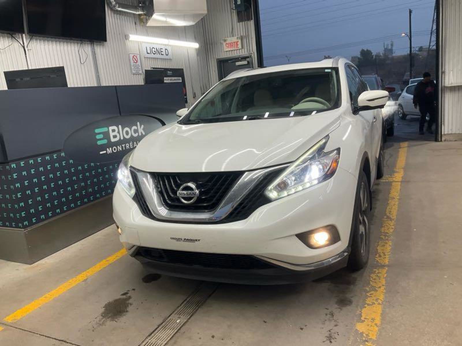 Used 2017 Nissan Murano Platinum image 6