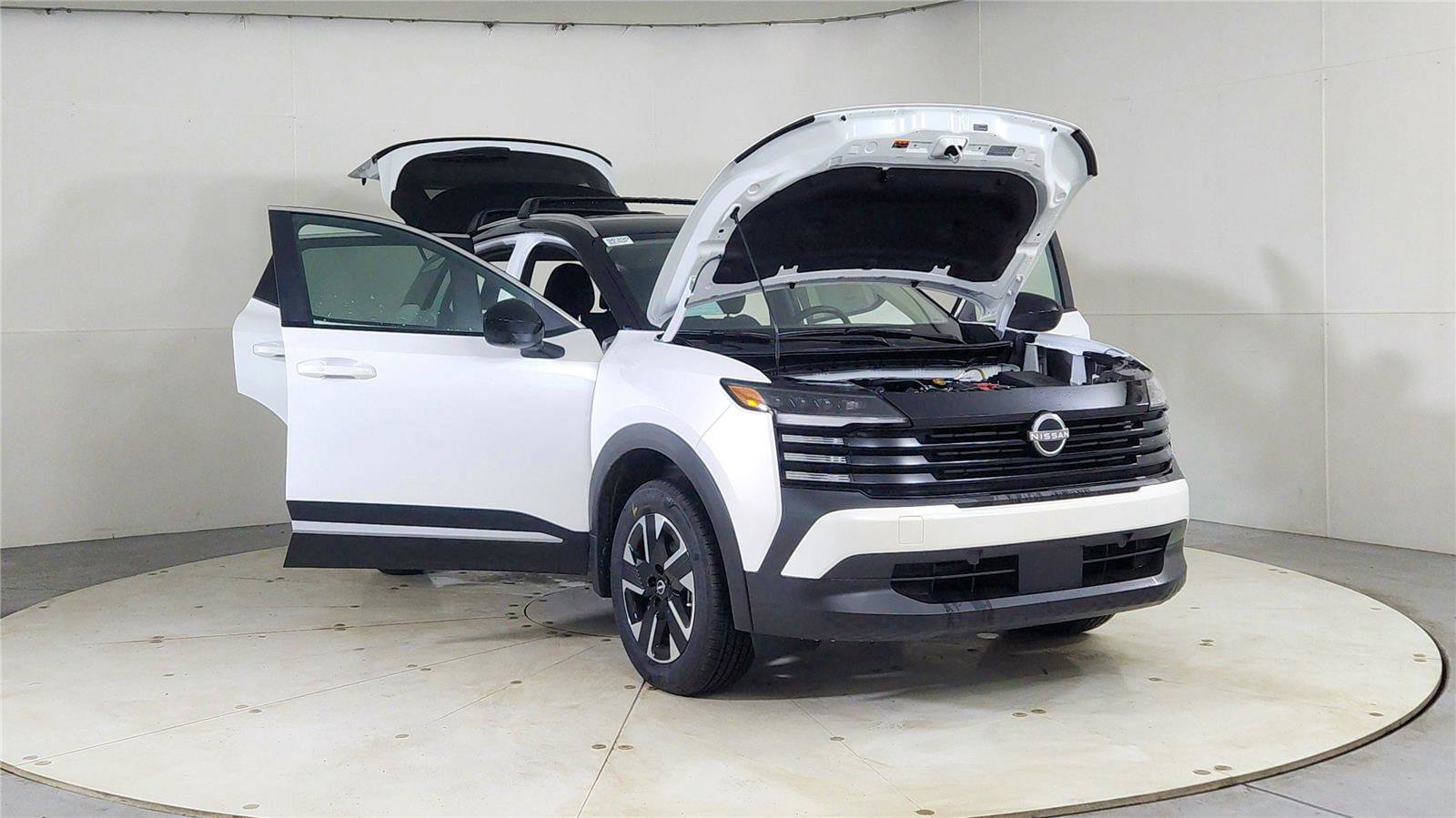 New 2026 Nissan Kicks SV w/ Cold Weather Package AWD/4WD image 9