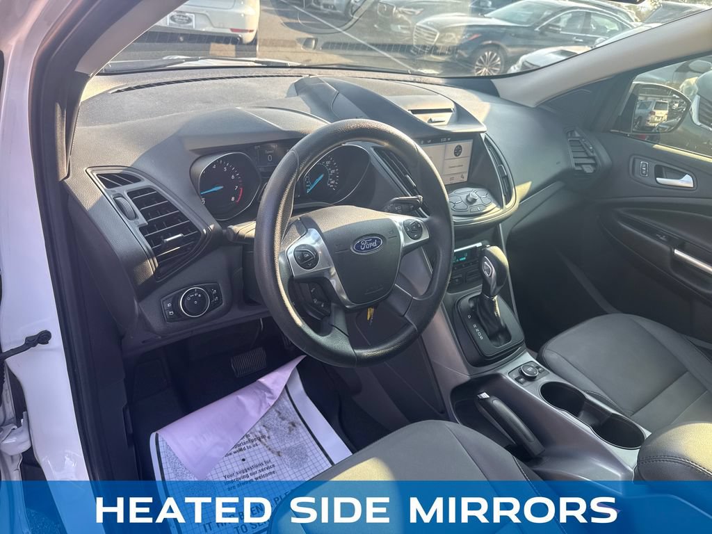 Used 2016 Ford Escape SE w/ Equipment Group 201A AWD/4WD image 12