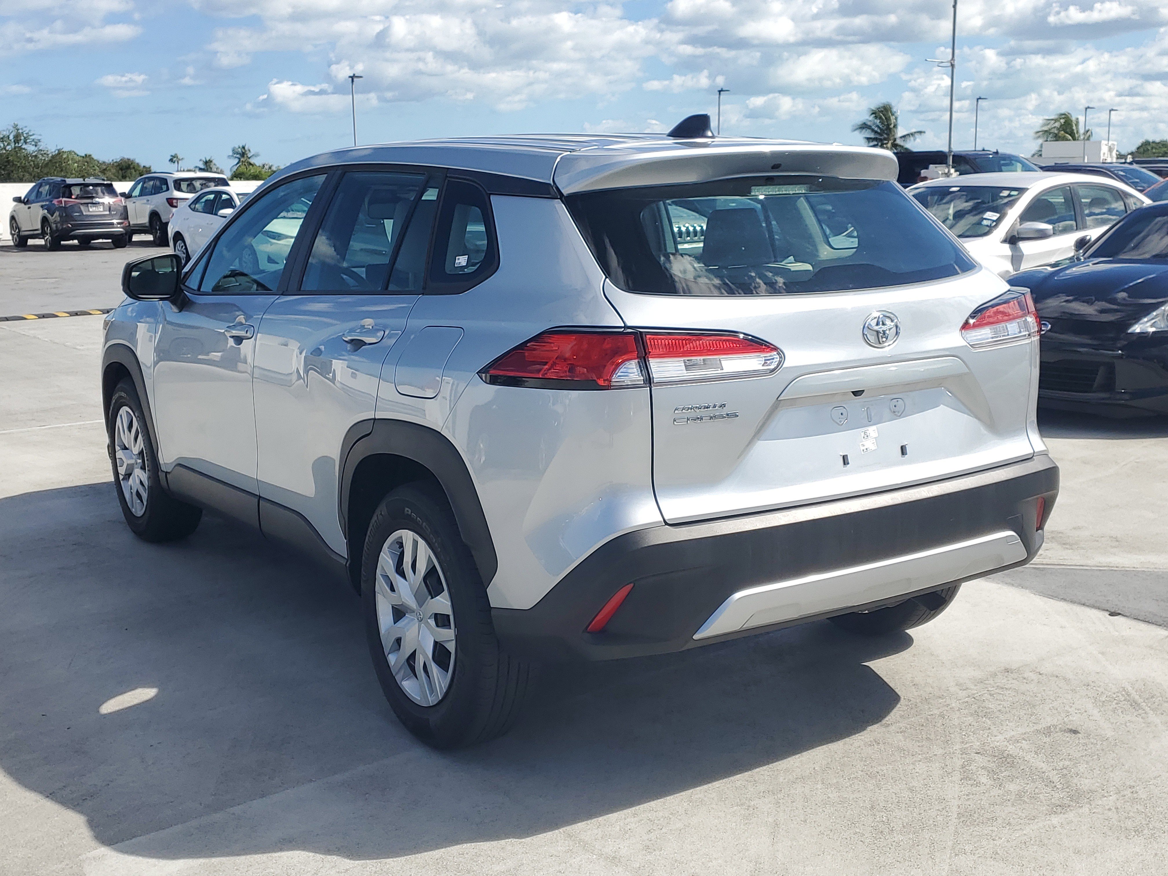 New 2023 Toyota Corolla Cross L image 34