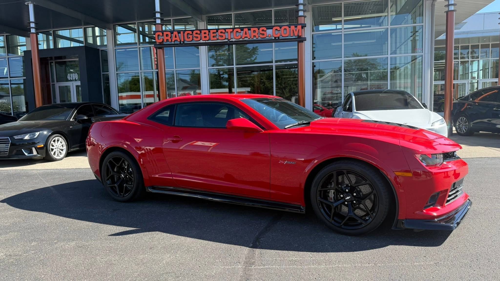 Used 2015 Chevrolet Camaro Z/28 image 1