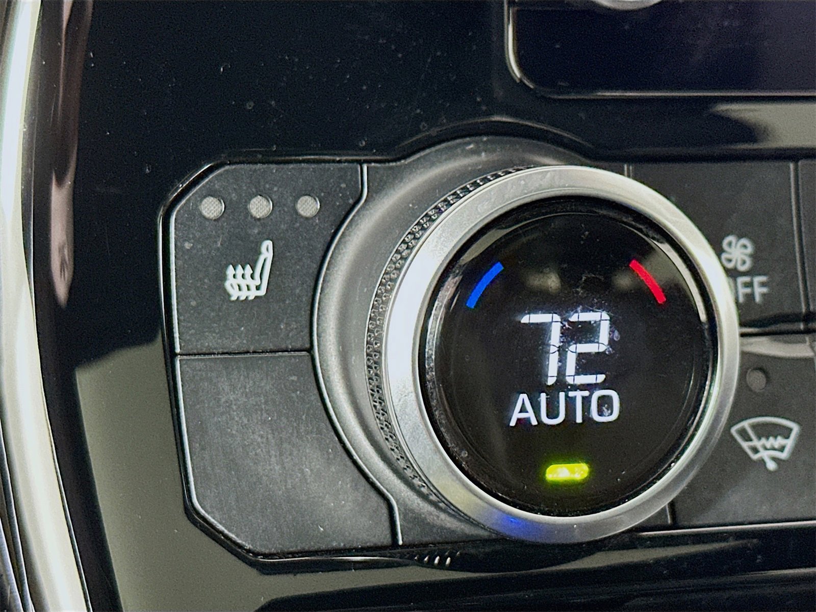 Certified 2023 Toyota Highlander XSE image 19