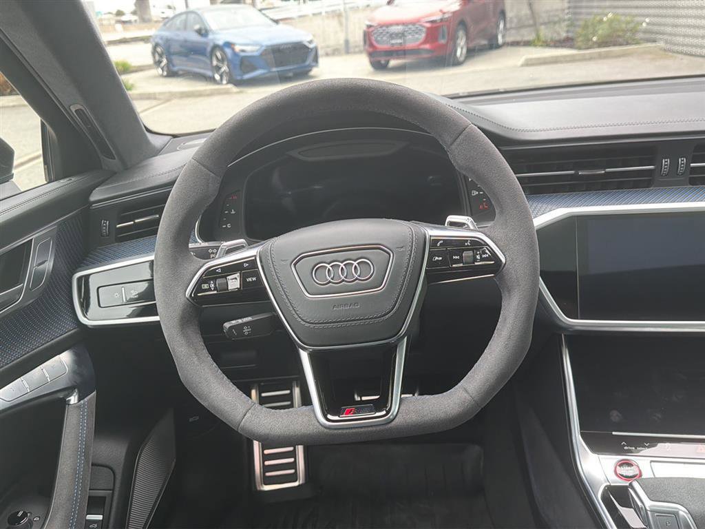 Used 2025 Audi RS 6 performance image 10