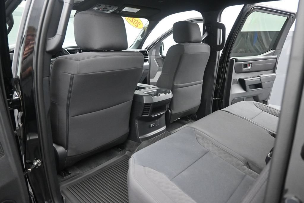 Used 2025 Toyota Tundra SR5 w/ SR5 Convenience Package AWD/4WD image 15