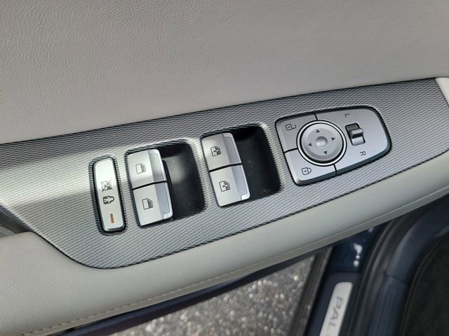 Used 2022 Hyundai Palisade Limited image 25