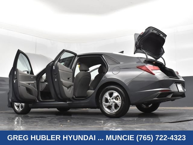 Used 2023 Hyundai Elantra SE FWD image 39