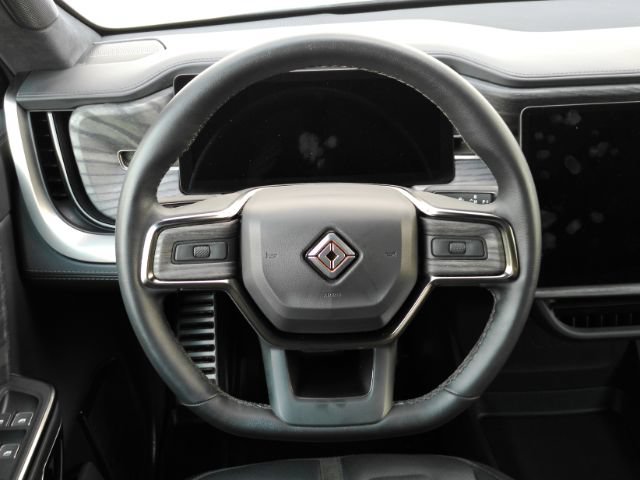 Used 2022 Rivian R1T Adventure AWD/4WD image 35