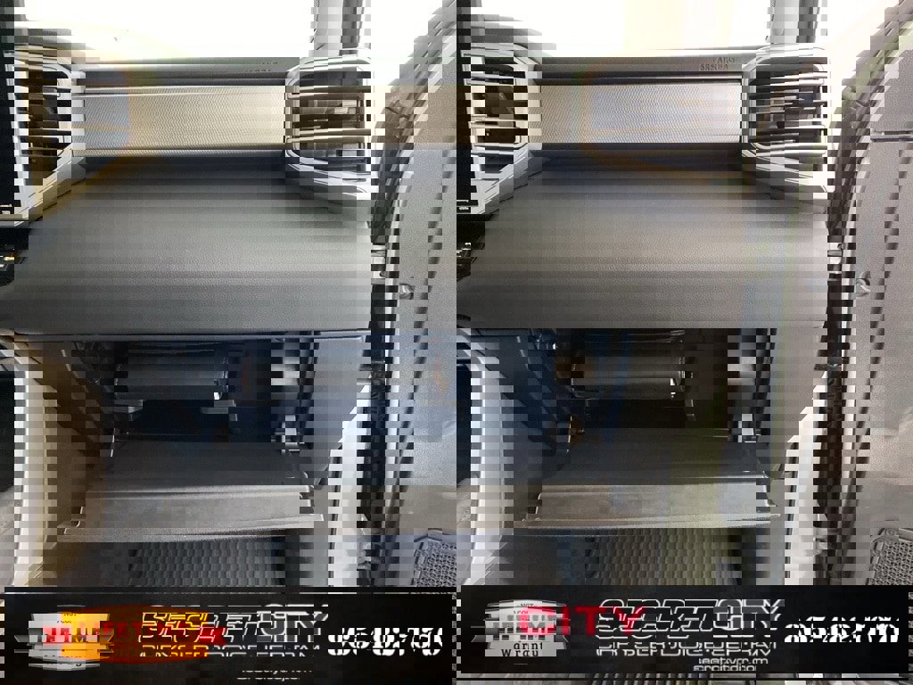 Used 2024 Toyota Tundra Limited image 33