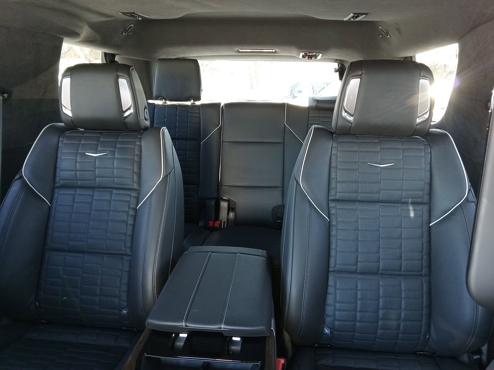 Used 2025 Cadillac Escalade Sport Platinum image 24