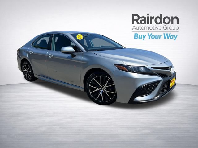 Used 2023 Toyota Camry SE