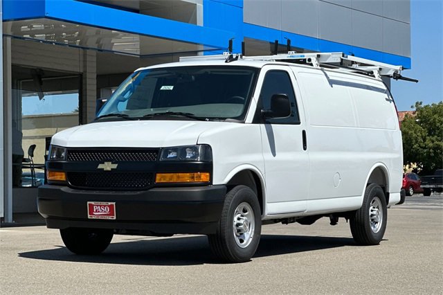 New 2025 Chevrolet Express 2500 Work Van w/ Driver Convenience Package image 10