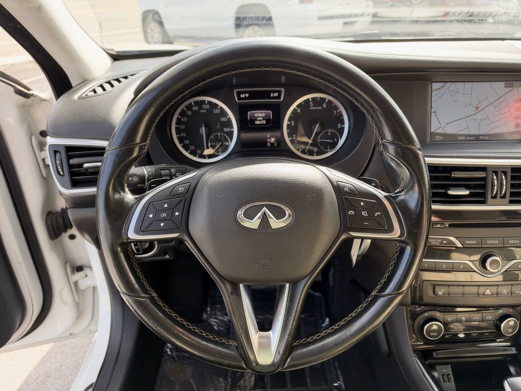 Used 2017 INFINITI QX30 Premium w/ Navigation Package FWD image 17
