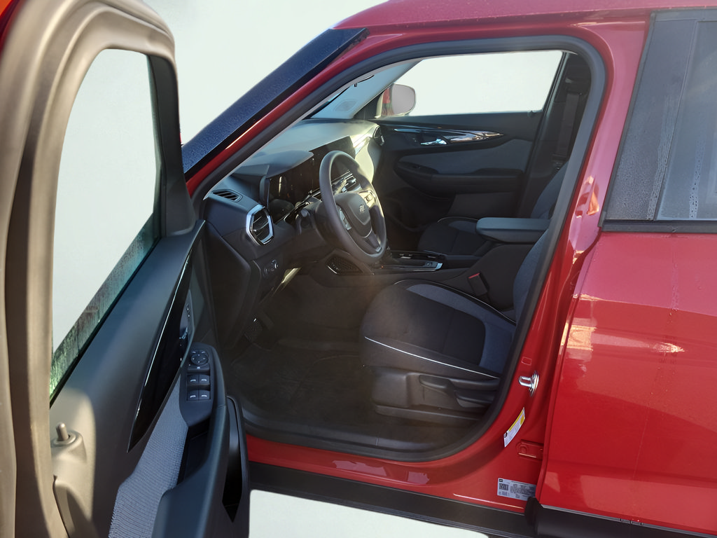 New 2026 Chevrolet TrailBlazer LT AWD/4WD image 9