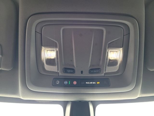 Used 2021 Chevrolet Silverado 1500 Custom image 17