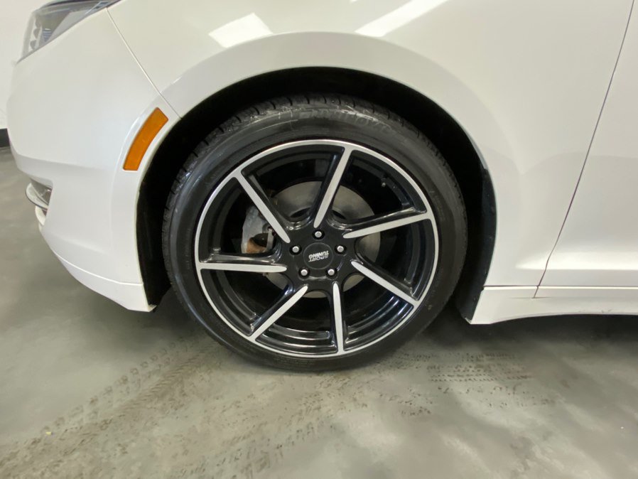 Used 2016 Lincoln MKZ AWD w/ Equipment Group 300A Reserve image 19