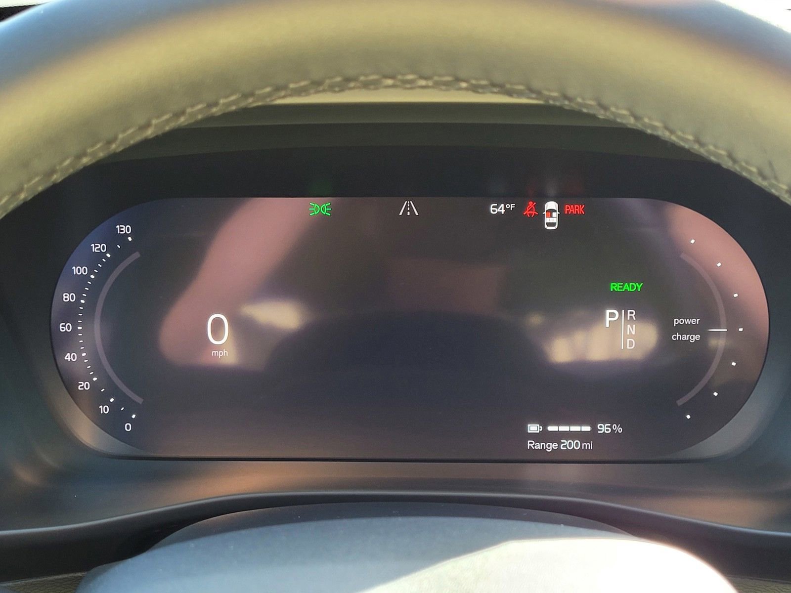 Certified 2023 Volvo XC40 Recharge Ultimate image 19