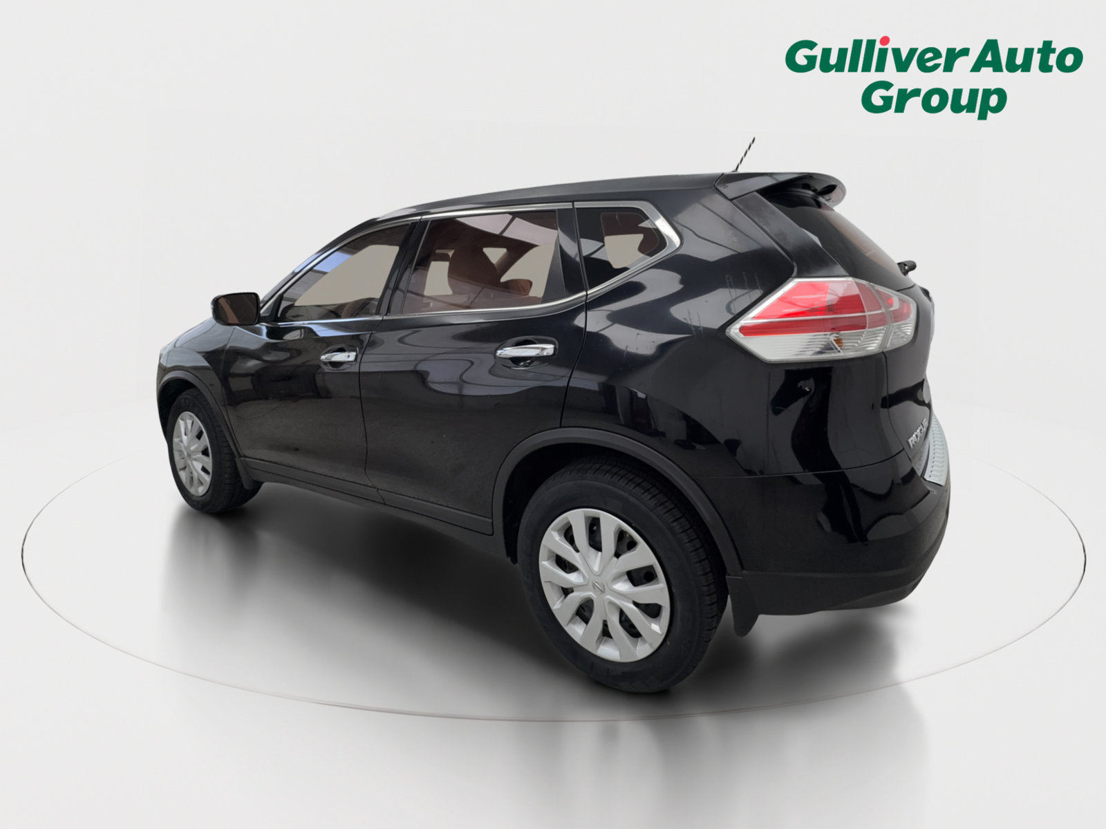 Used 2015 Nissan Rogue S FWD image 4