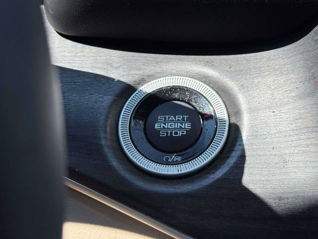 Used 2023 Jeep Grand Cherokee L Limited w/ Luxury Tech Group II AWD/4WD image 27