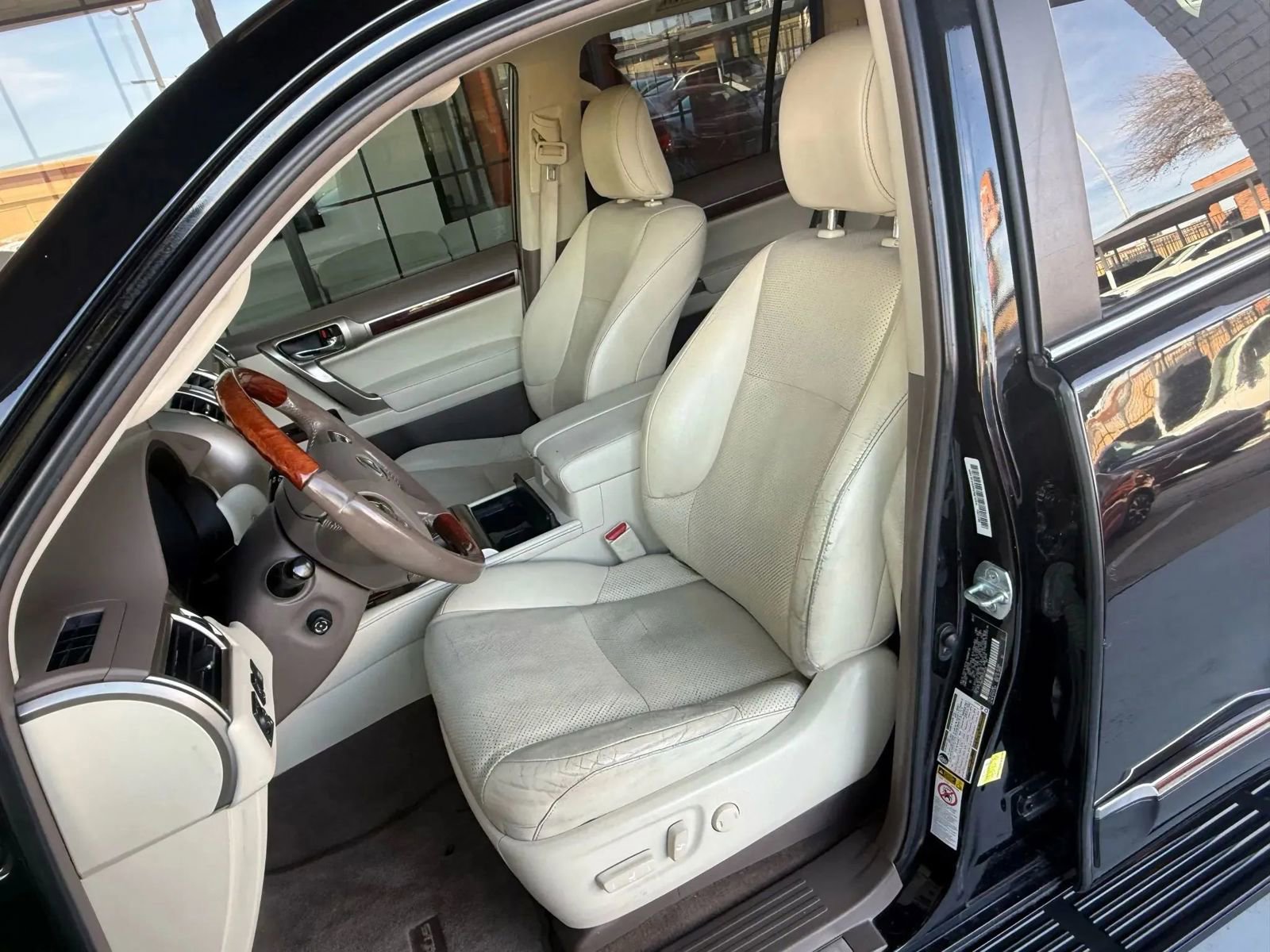 Used 2012 Lexus GX 460 w/ Comfort Plus Pkg image 22