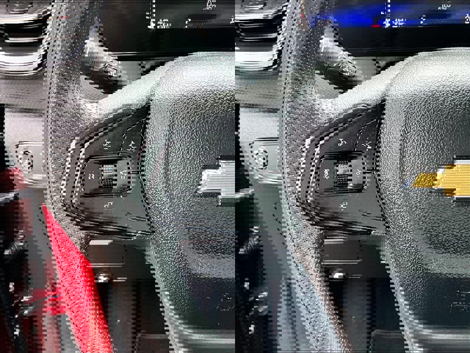 Used 2024 Chevrolet TrailBlazer LS image 24