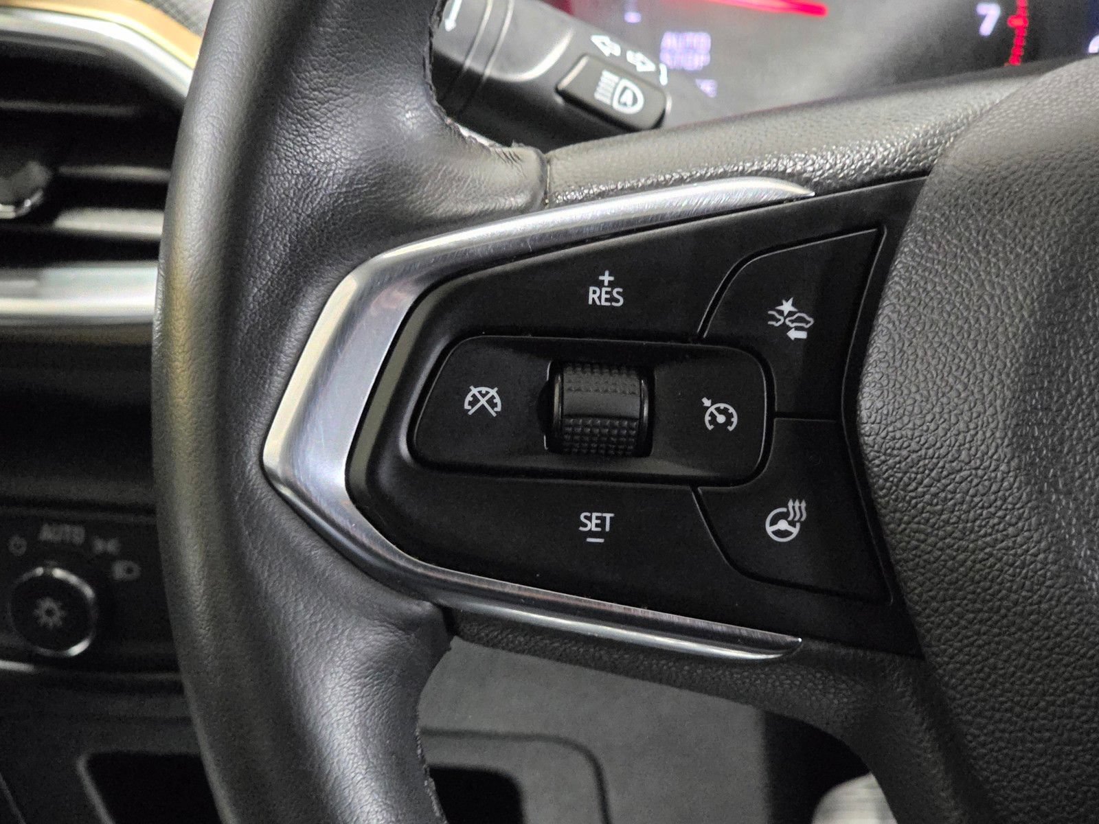 Used 2023 Chevrolet TrailBlazer ACTIV w/ Convenience Package FWD image 32