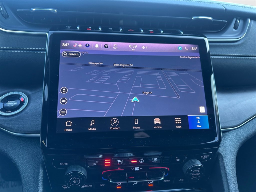 Used 2025 Jeep Grand Cherokee L Overland w/ Advanced Protech Group III image 12