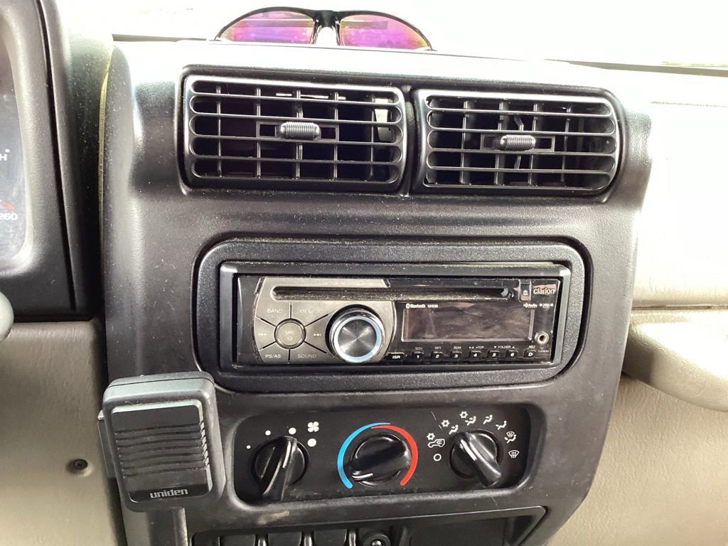 Used 2006 Jeep Wrangler X AWD/4WD image 5